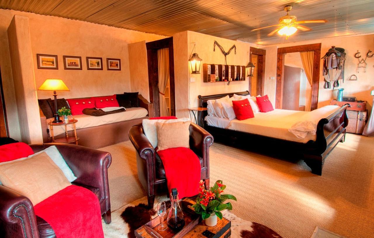Cleopatra Mountain Farmhouse Fort Nottingham Rum bild